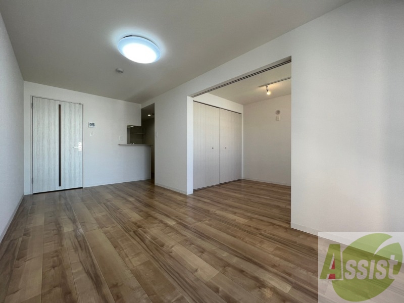 居室・リビング　どう家具を配置しようか考えるのも楽しみですね。