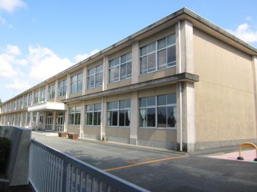 小学校　浜松市立富塚西小学校（小学校）まで1179m