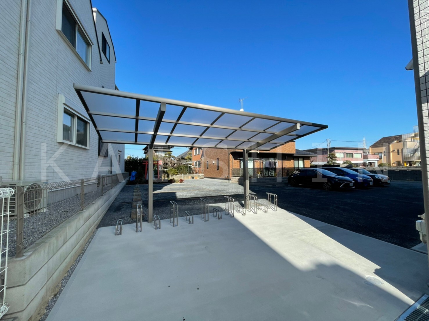 駐車場　駐輪場