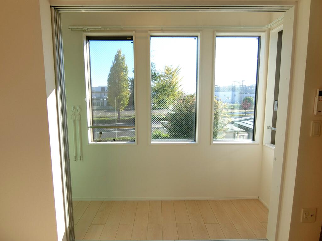 バルコニー　インナーテラス ※別部屋の写真を使用しています