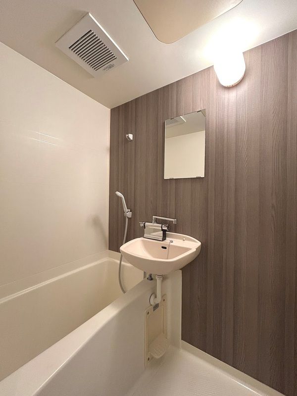 バス・シャワールーム　参考画像