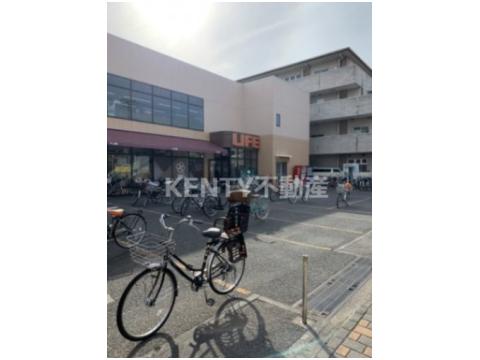 スーパー　ライフ 大森南店（スーパー）まで447m