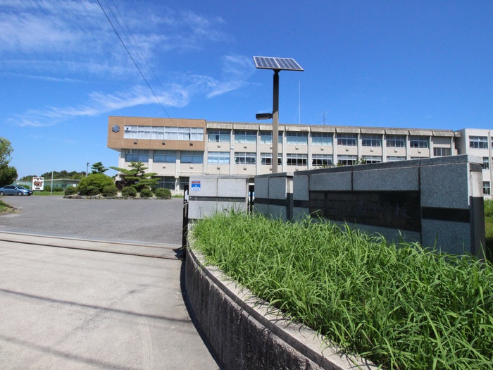 小学校　日進市立南小学校（小学校）まで550m