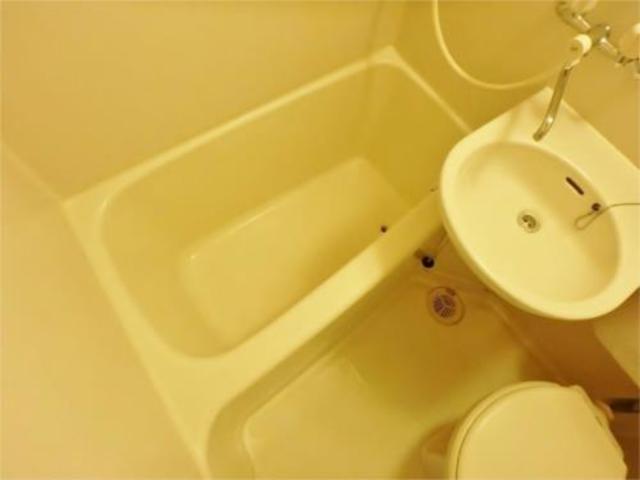 バス・シャワールーム　バスルーム