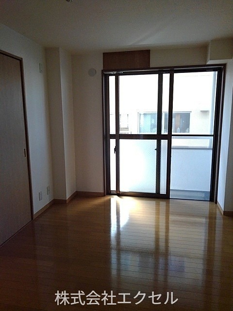 居室・リビング　明るい室内です。