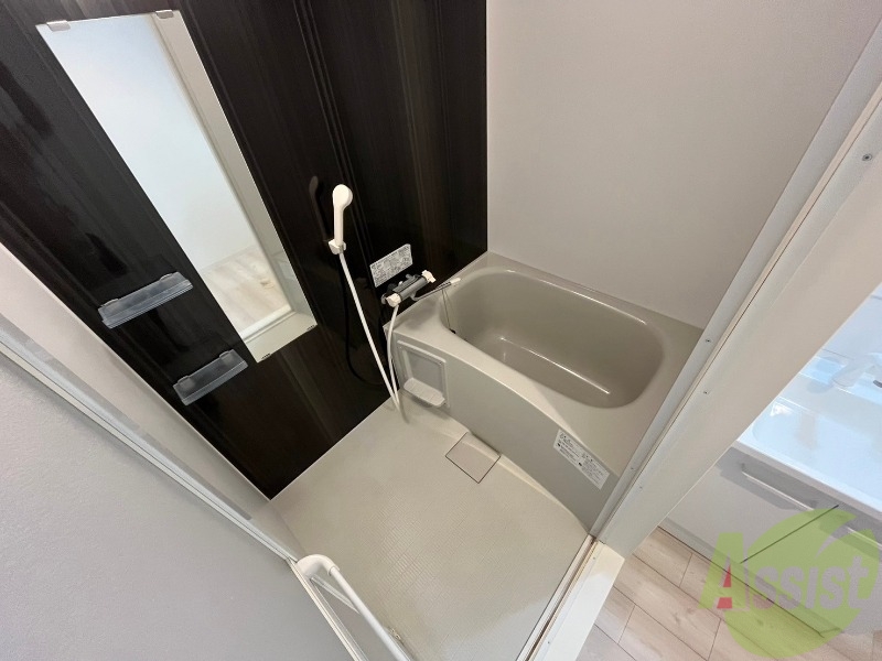 バス・シャワールーム　お風呂です。ゆっくりお風呂につかるのも体に良いですね～