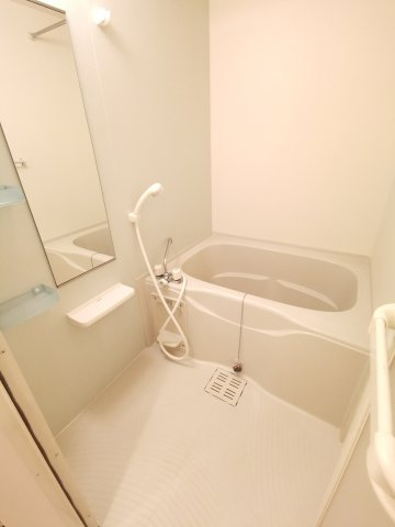 バス・シャワールーム　別号室の画像です。ご参考下さい