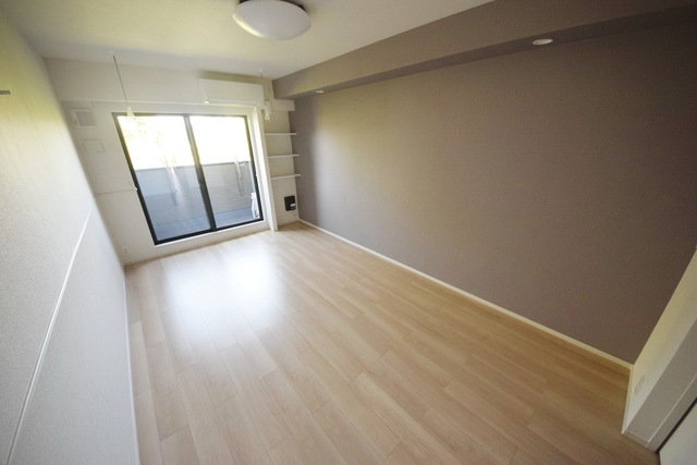 居室・リビング　同施工会社参考写真