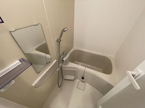 バス・シャワールーム　☆ゆったりくつろげるお風呂☆