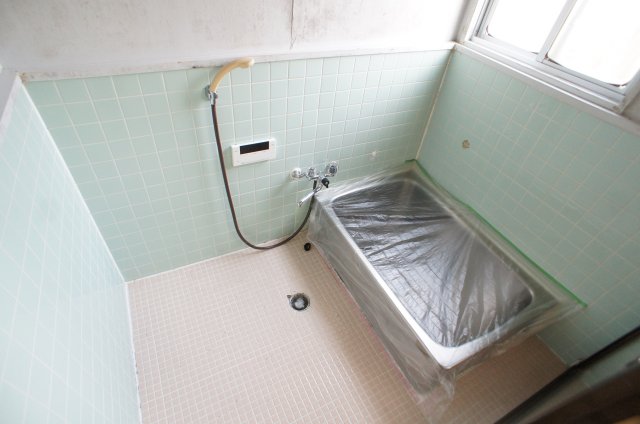 バス・シャワールーム　お風呂で日々の疲れを落としましょう