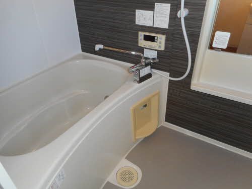 バス・シャワールーム　追焚浴室