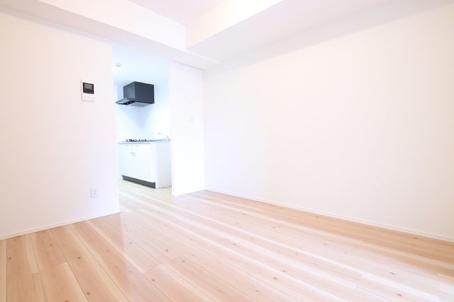 居室・リビング　※別室参考写真。