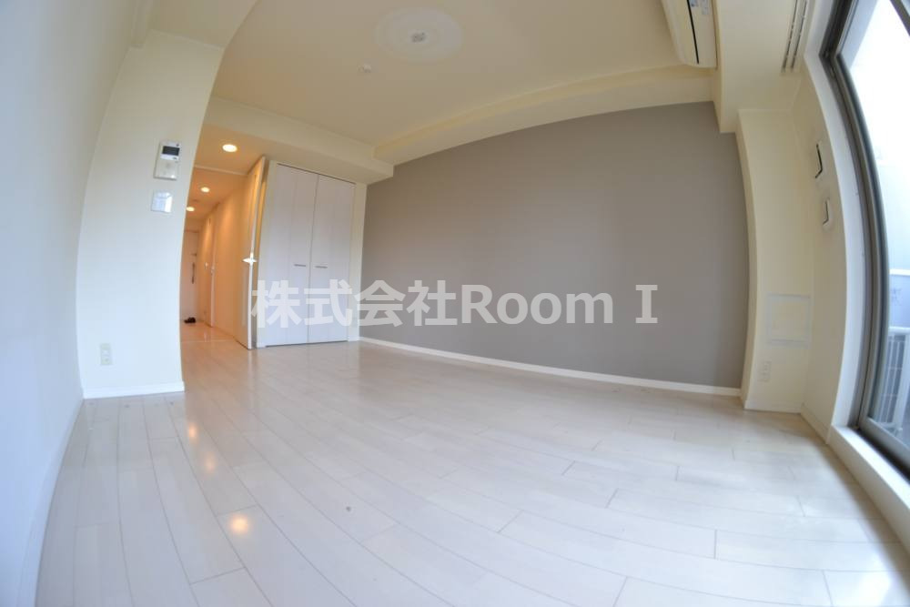 居室・リビング　ゆったり過ごせる居間です