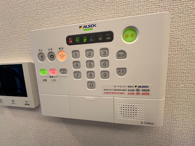 セキュリティ　写真は内装済み別号室