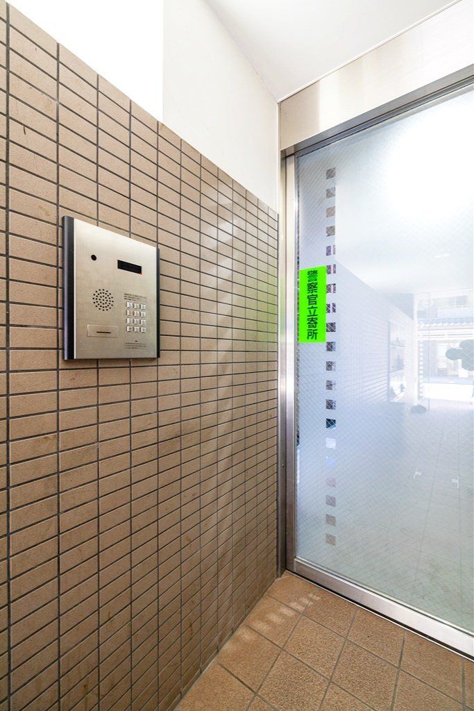 エントランス　オートロック