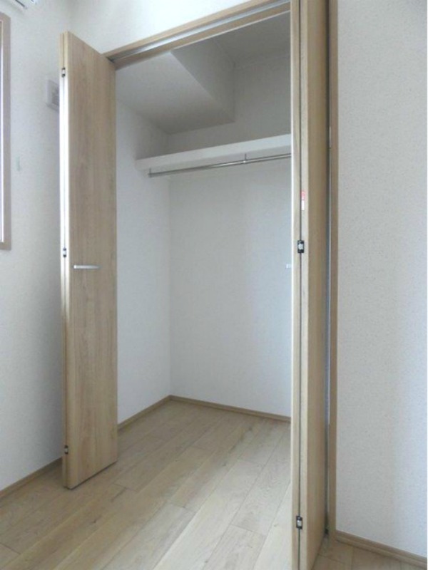 収納　図面と現状に相違がある場合には現状を優先