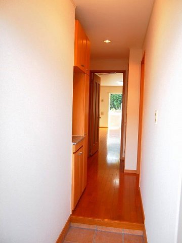 玄関　ゆったりとした玄関です