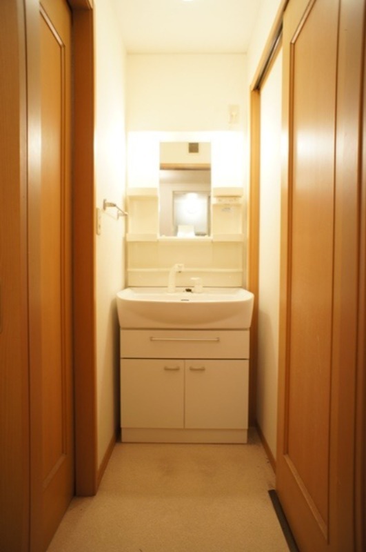 洗面設備　図面と現状に相違がある場合には現状を優先