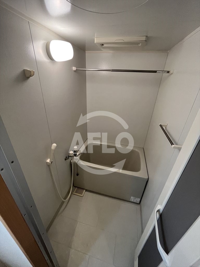 バス・シャワールーム　クィーンライフ勝山北　風呂