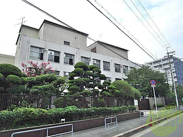 小学校　大阪市立西三国小学校（小学校）まで580m