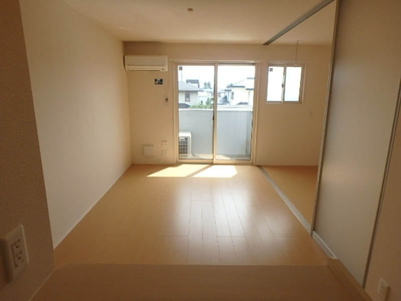 居室・リビング　図面と現状に相違がある場合には現状を優先