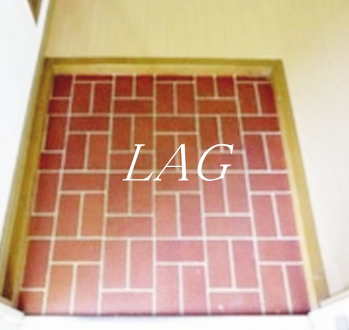 玄関　玄関です。