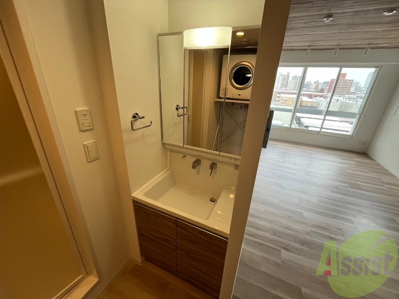 洗面設備　シャンプードレッサーで身支度もラクラクです！