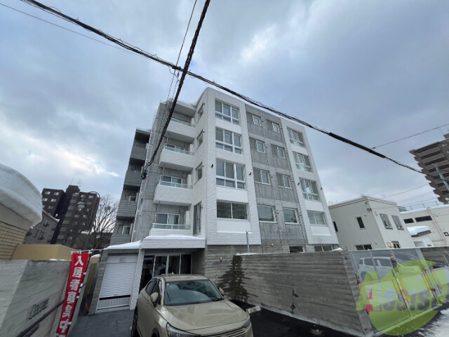 建物外観　札幌市中央区南１１条西「コローレ山鼻」