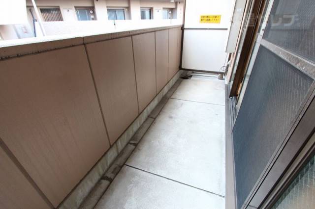 バルコニー　ベランダ