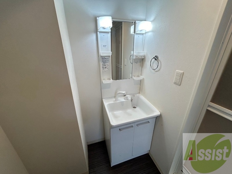 洗面設備　シャンプードレッサーで身支度もラクラクです！