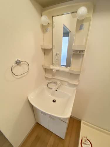 洗面設備　洗面化粧台