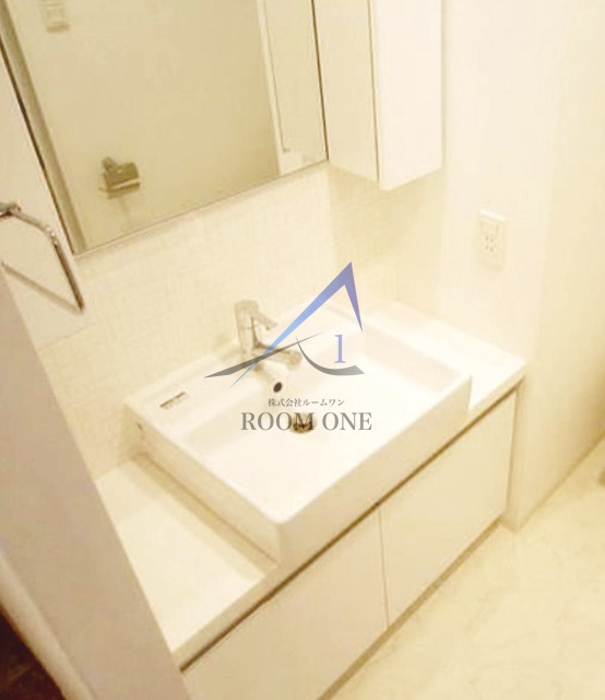 洗面設備　洗面台です。