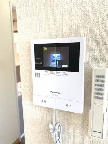 セキュリティ　モニター付きインターホンあります◎