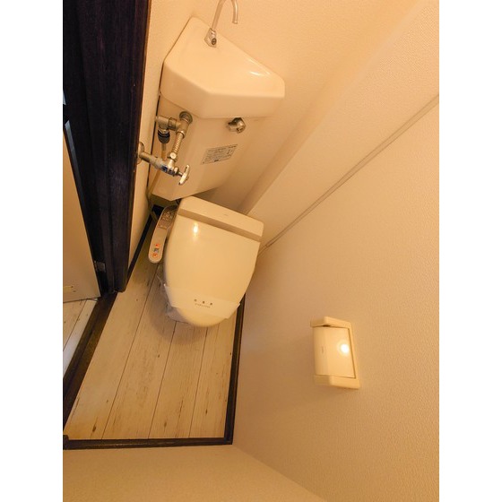 フローラルハイムA・Bのトイレ写真