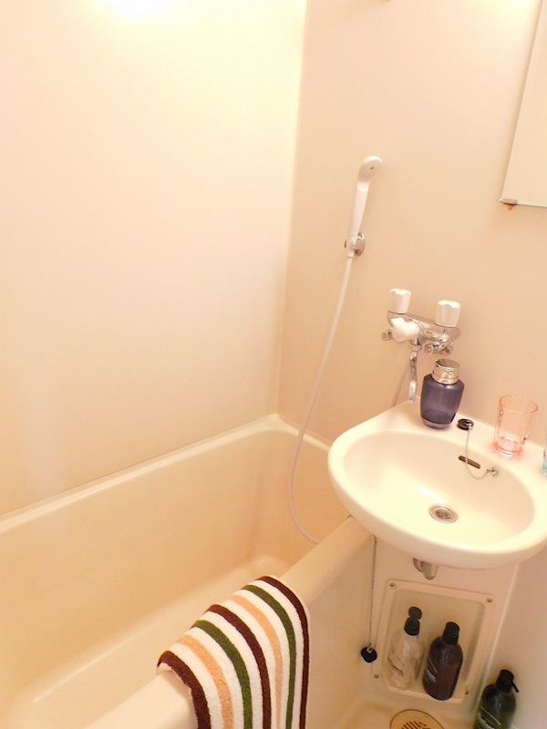 洗面設備　別号室参考写真となります。