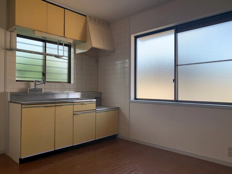 キッチン　別号室参考写真となります。