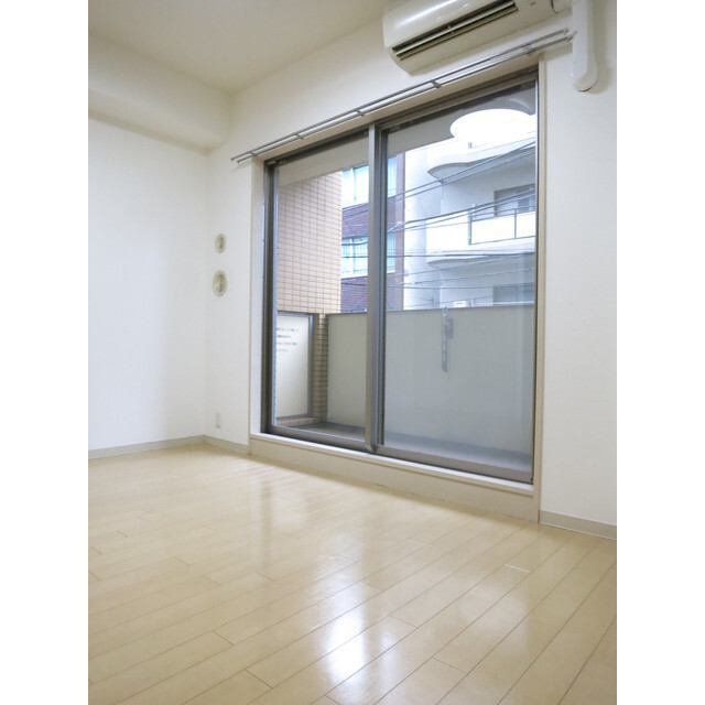 居室・リビング　同タイプ別部屋写真