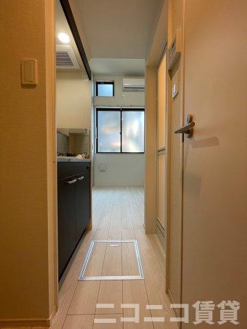 玄関　別号室イメージの為、現状を優先致します。