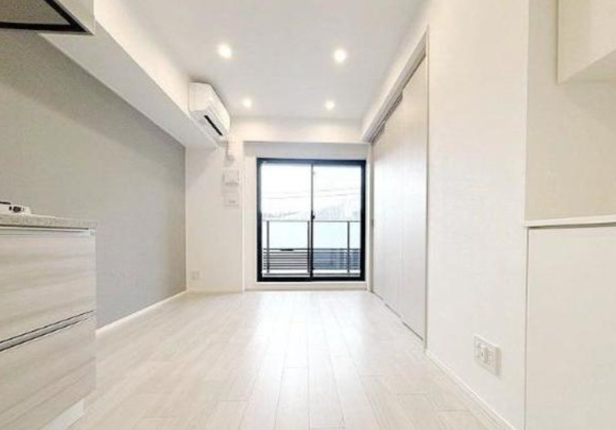 居室・リビング　※別部屋参考写真