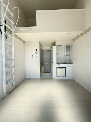 その他部屋・スペース　寝室や収納等に利用できるロフト部分