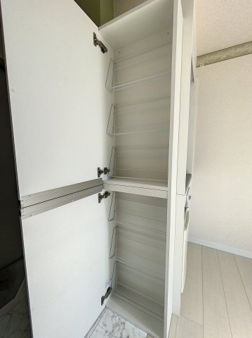 収納　シューズボックスあります。