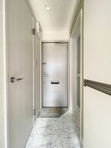 玄関　玄関部分