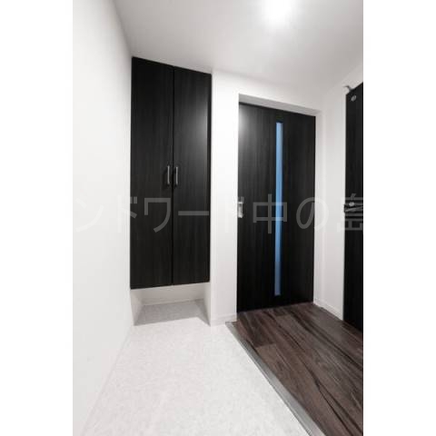 玄関　詳細は、ウィンドワード中の島店までご相談下さい。