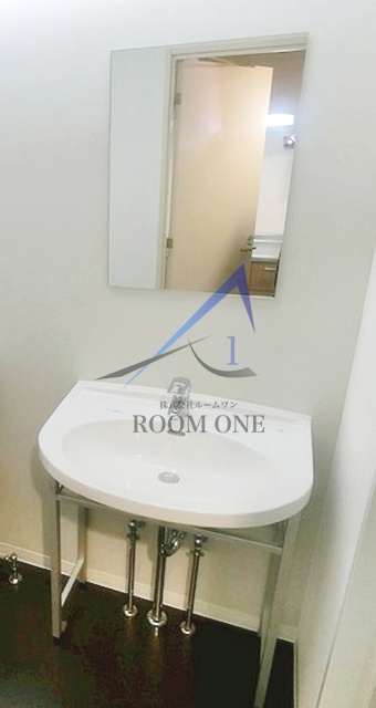 洗面設備　洗面台です。