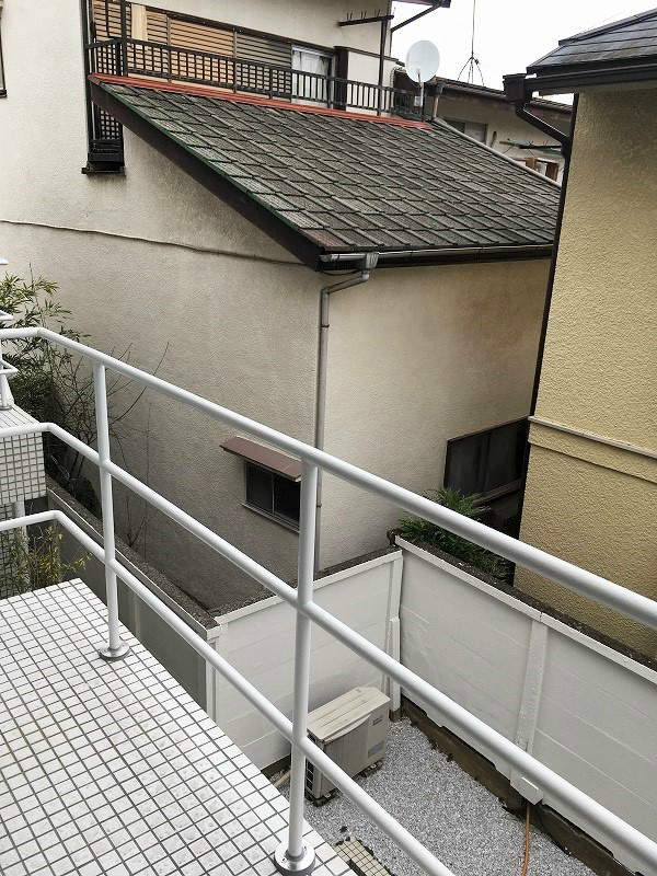 バルコニー　ベッドルーム側バルコニー