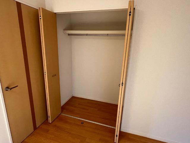 収納　クローゼット