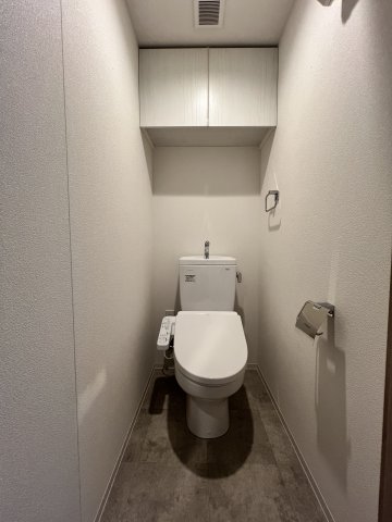 トイレ　落ち着いたトイレです