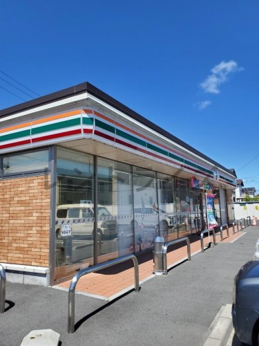 コンビニ　セブンイレブン一宮浅井町大日比野店（コンビニ）まで1150m