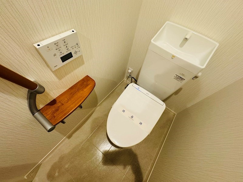 トイレ　同一物件参照