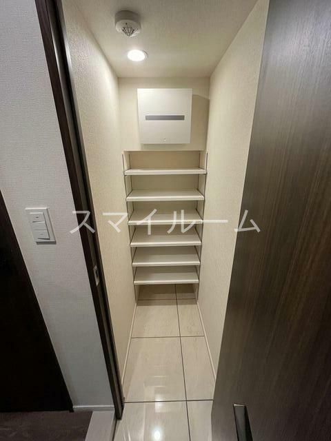 収納　別部屋参考写真となります。